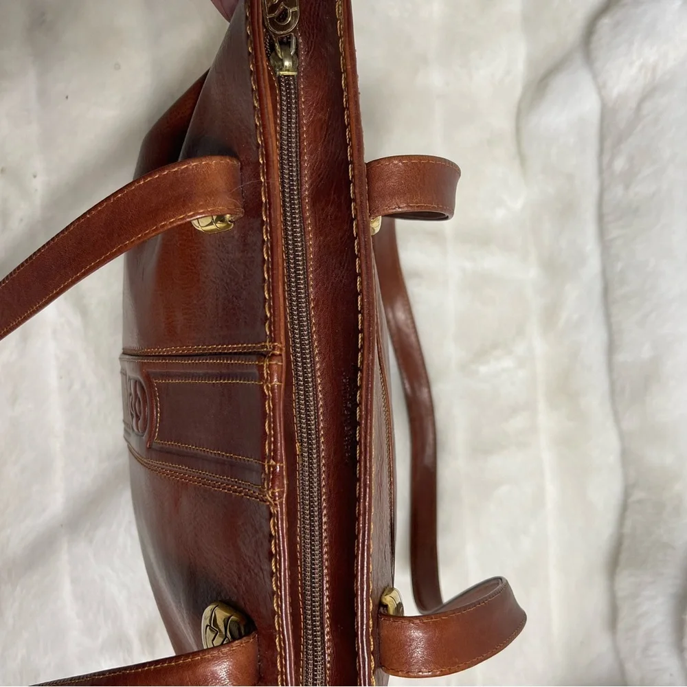 Marino Orlandi Vintage Leather brown Medium shoulder bag with gold tone accents - Picture 5 of 13